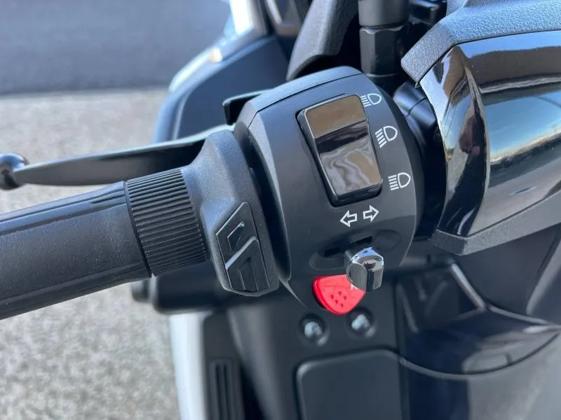 PEUGEOT 400 SW + options