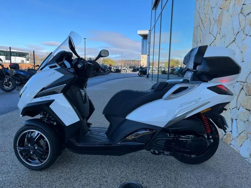 PEUGEOT 400 SW + options