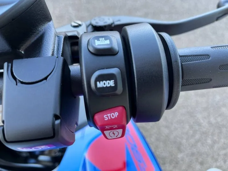 BMW 900 R 2025 FULL PACK PRO 105CV