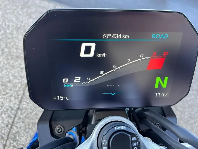 BMW 900 R 2025 FULL PACK PRO 105CV