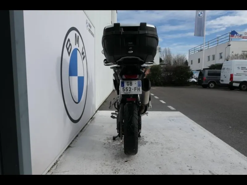 TRIUMPH 900 Rally Pro A2 + Top Case