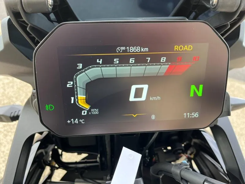 BMW 800 GS 2025 + OPTIONS