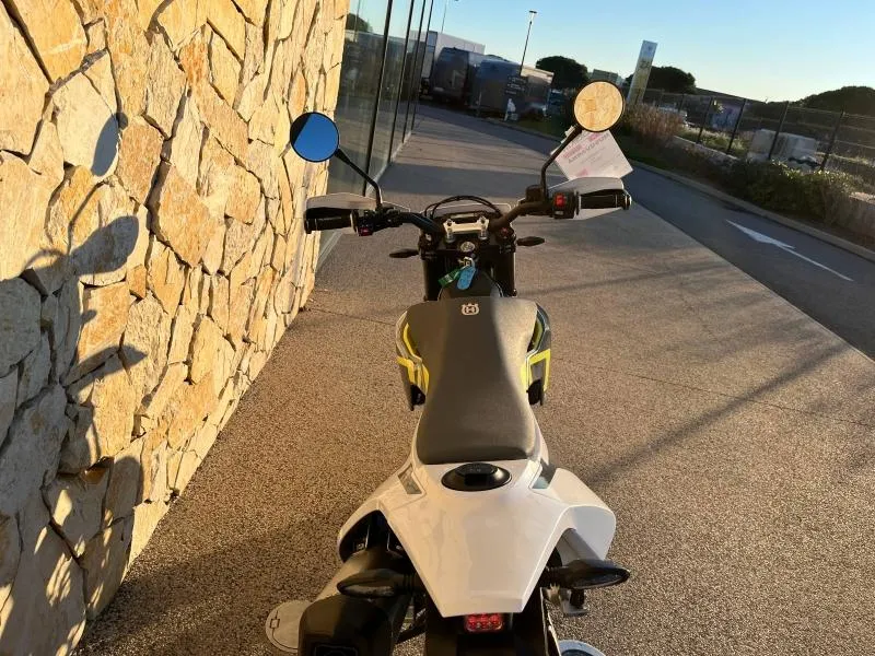 HUSQVARNA Supermoto 2022 + OPTIONS