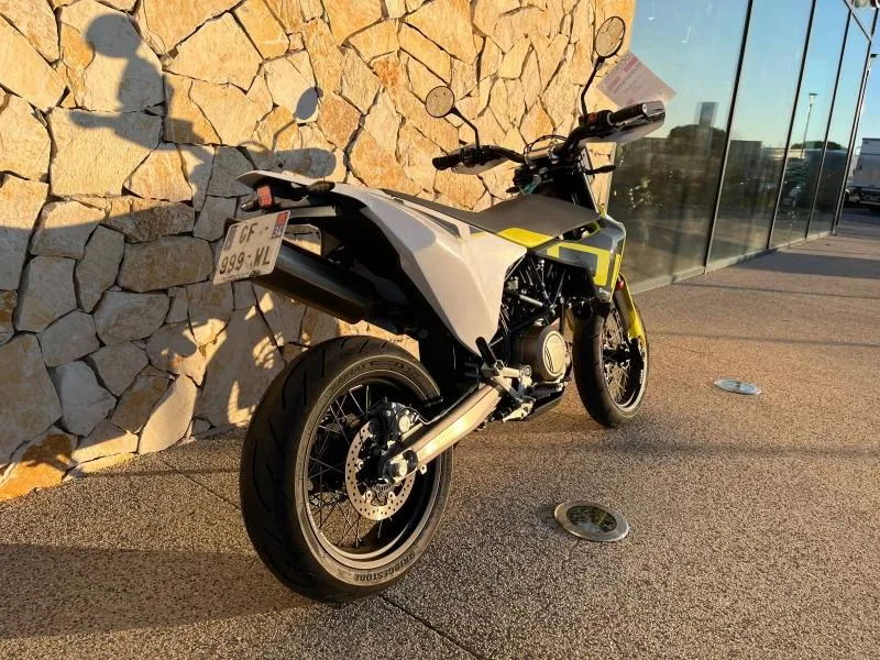 HUSQVARNA Supermoto 2022 + OPTIONS