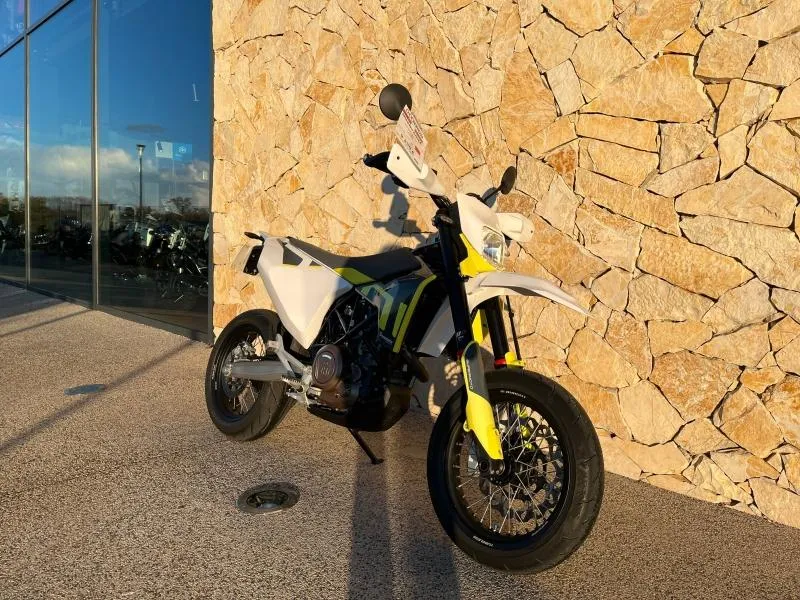 HUSQVARNA Supermoto 2022 + OPTIONS