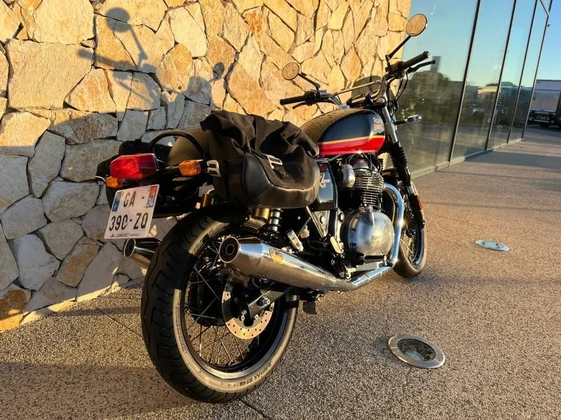 ROYAL ENFIELD Twin 650 Interceptor + OPTIONS