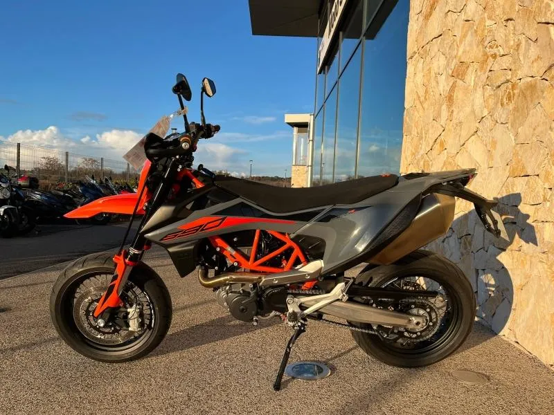 KTM 690 R ABS 2022