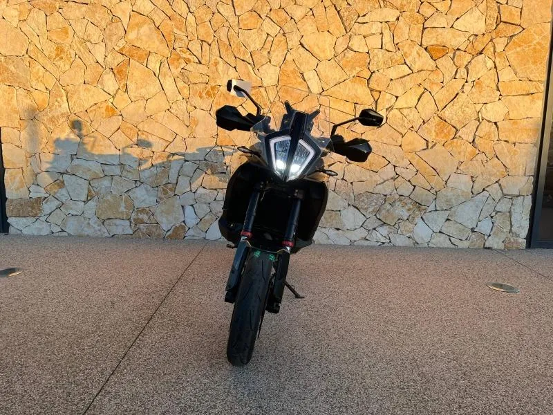 KTM 890 2024. AVEC TECH PACH + OPTIONS