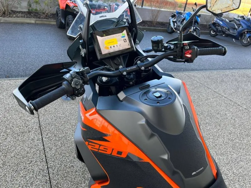 KTM 1290 S 2023 AVEC TECH PACK