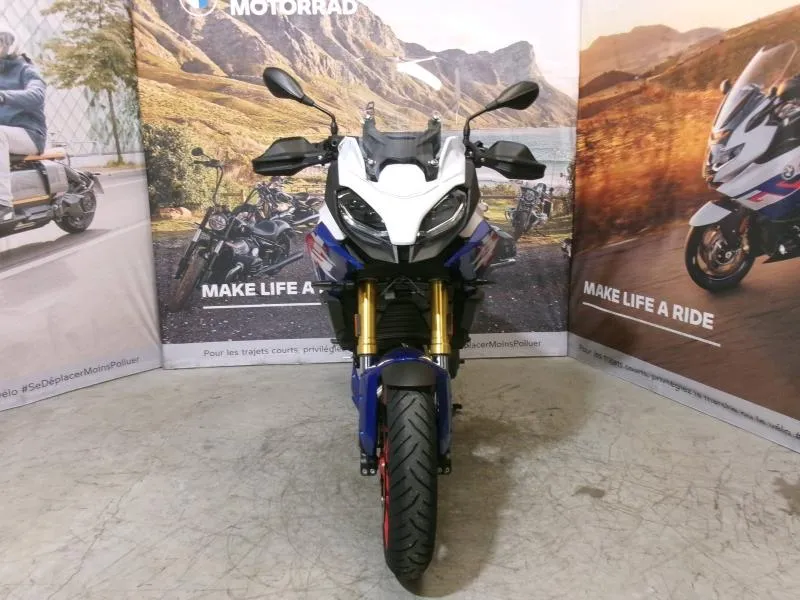 BMW F 900 XR A2 2025