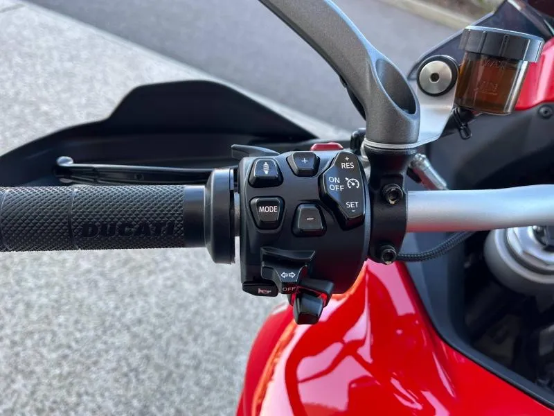 DUCATI V4 S 1160 Radar + options