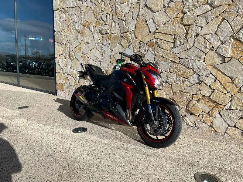 SUZUKI 1000 ABS 2018 + OPTIONS