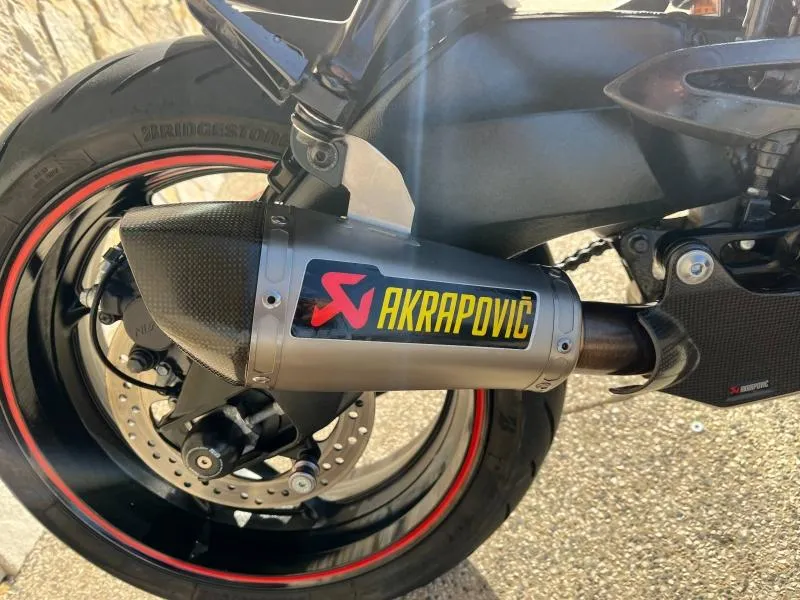 SUZUKI 1000 ABS 2018 + OPTIONS