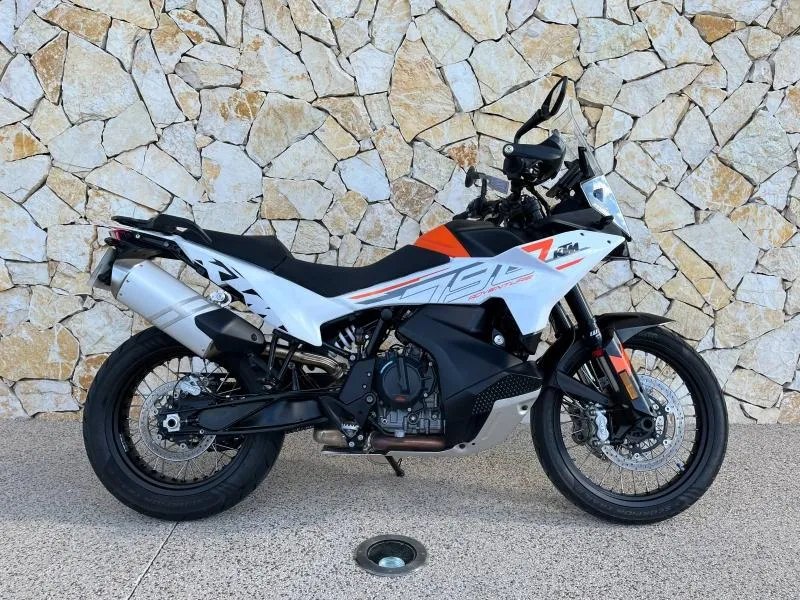 KTM 790 2024
