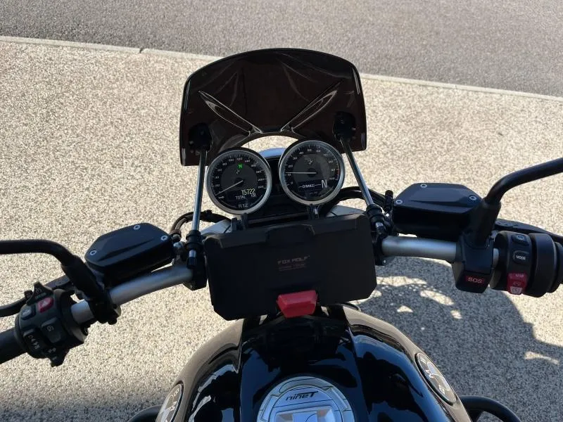 BMW 12 Nine T finition pro option 719 nineT