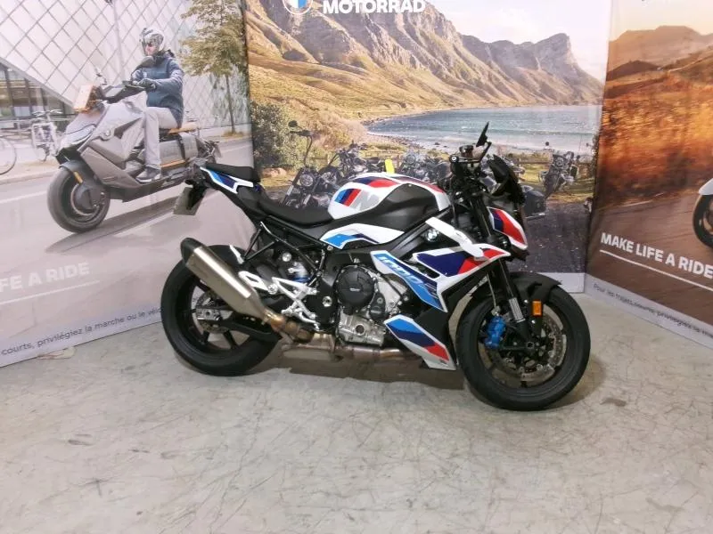 BMW M 1000 R 2025