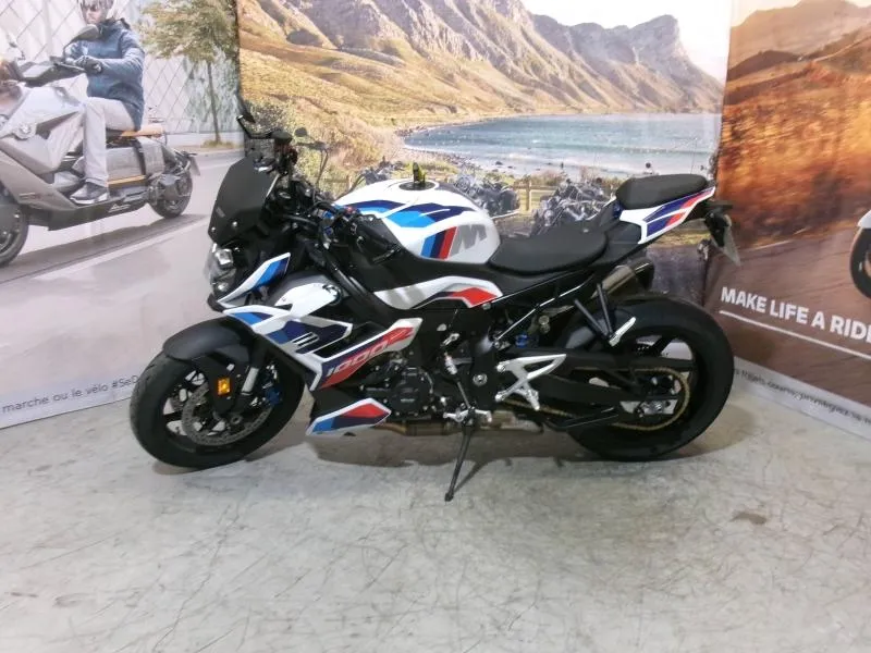 BMW M 1000 R 2025