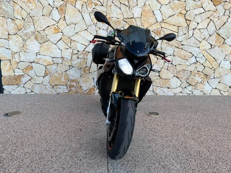 BMW 1000 R full pack + options