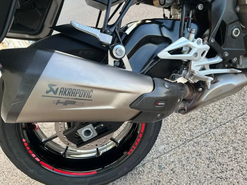 BMW 1000 R full pack + options