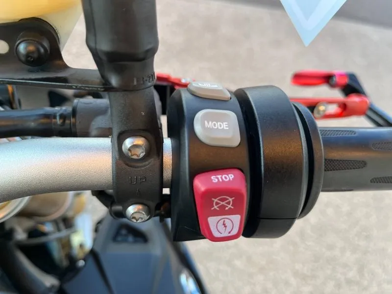 BMW 1000 R full pack + options