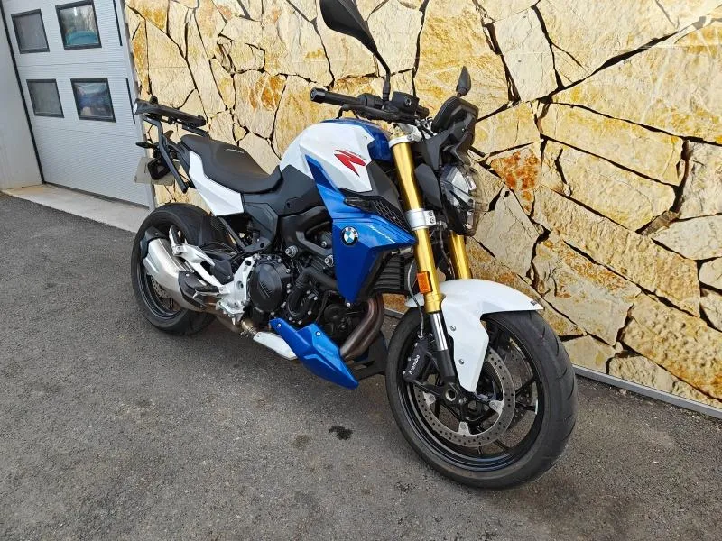 BMW F 900 R