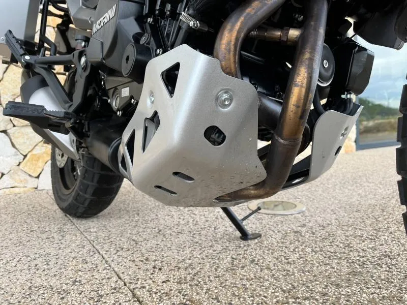 MOTO MORINI XCAPE R NR