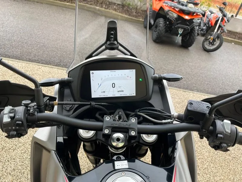 MOTO MORINI XCAPE R NR