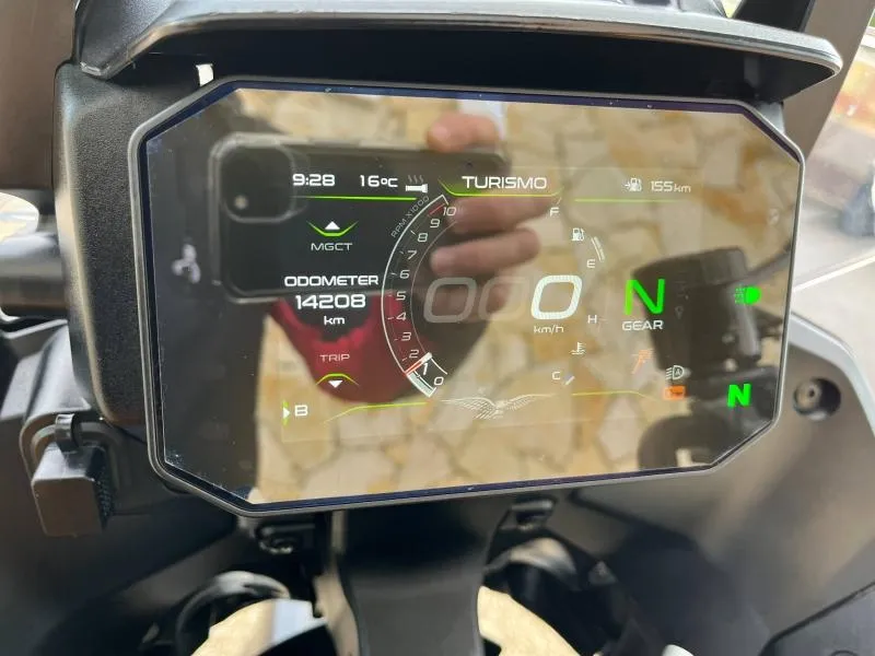 MOTO-GUZZI Stelvio 1000