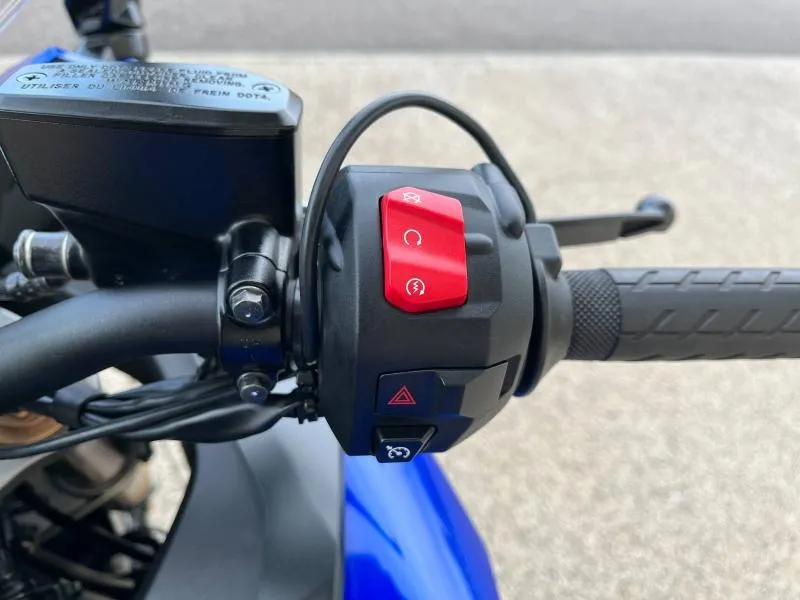 SUZUKI 1000 GT 2025 + options