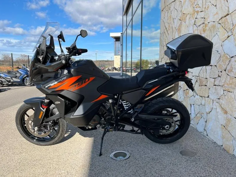 KTM 1290 S 2022