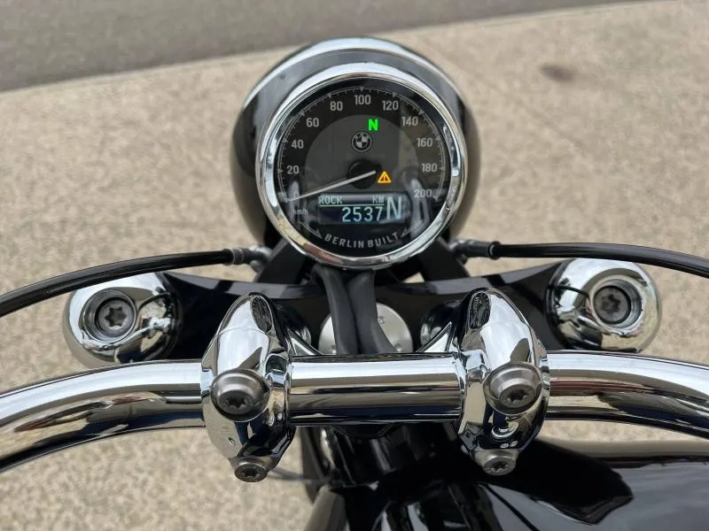 BMW 18 1800 B full options