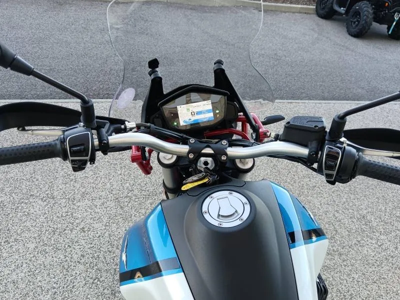 MOTO-GUZZI 850 Evocative Euro 5 + options