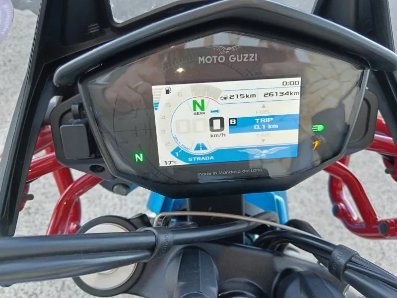 MOTO-GUZZI 850 Evocative Euro 5 + options