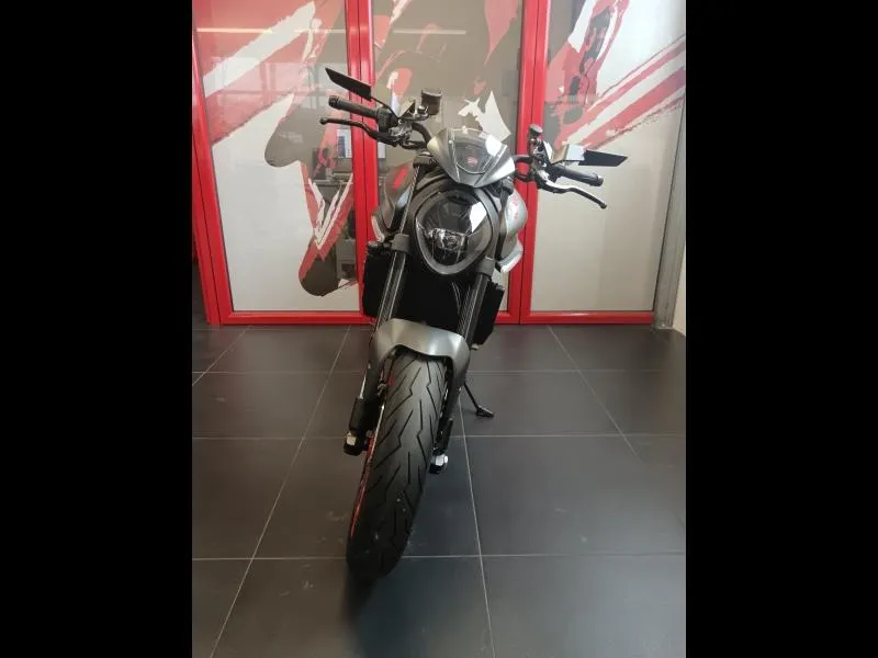 DUCATI Monster+ 937