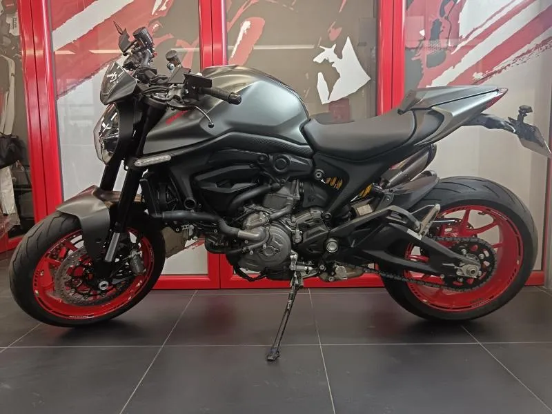 DUCATI Monster+ 937