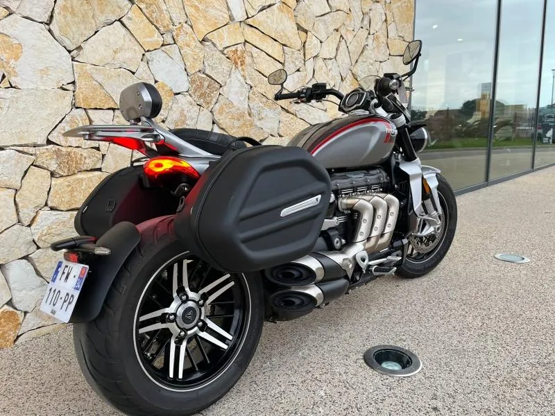 TRIUMPH Rocket III 2500 GT