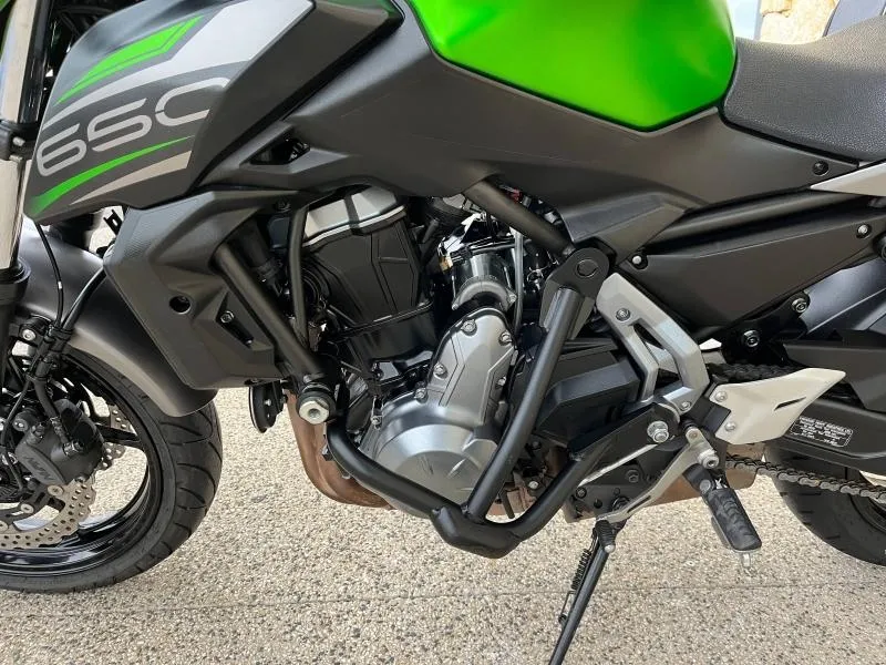 KAWASAKI 650 ABS 2018 A2