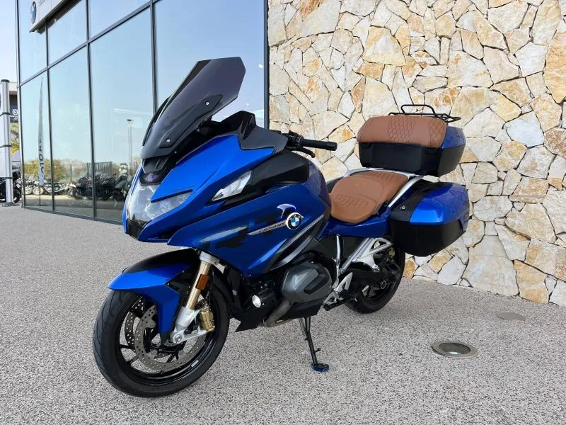 BMW 1250 RT AVEC AKRAPOVIC