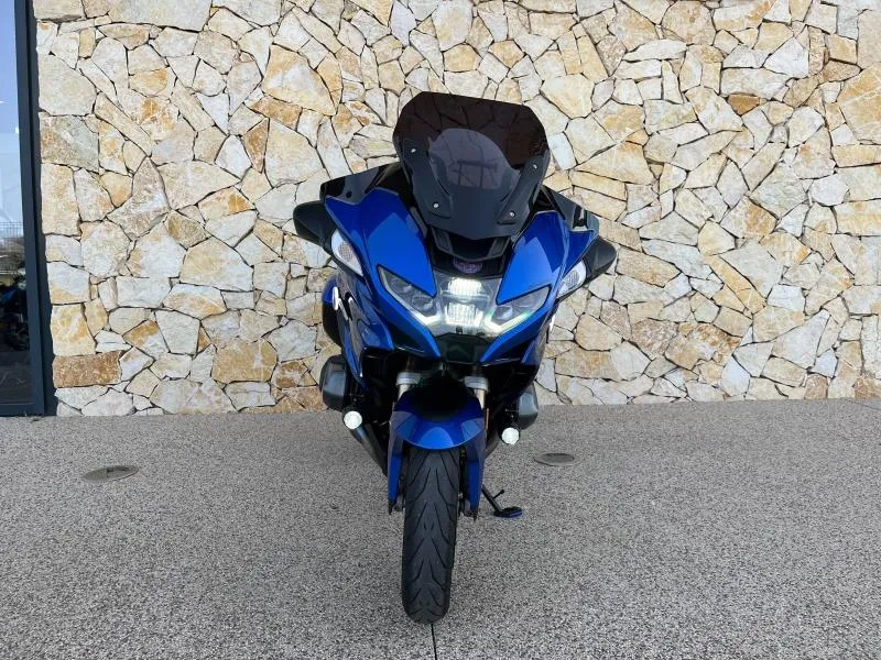 BMW 1250 RT AVEC AKRAPOVIC