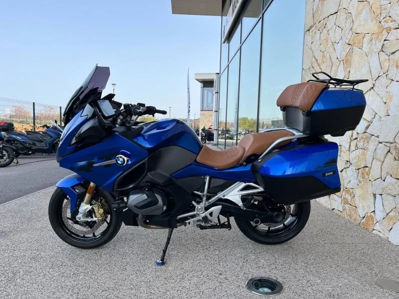 BMW 1250 RT AVEC AKRAPOVIC