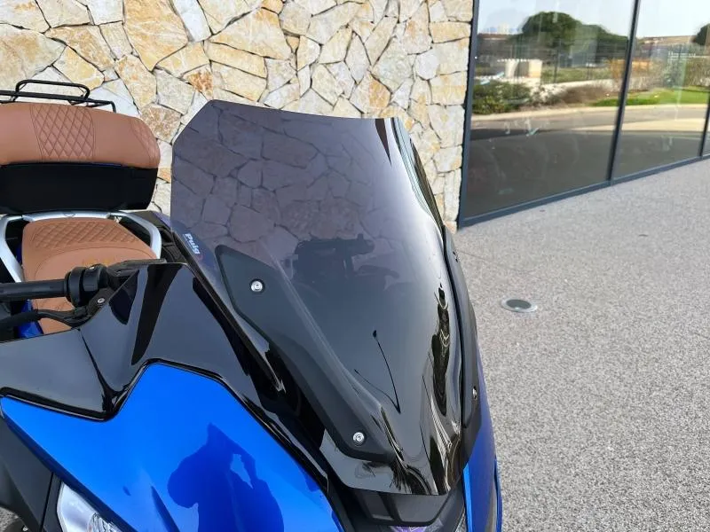 BMW 1250 RT AVEC AKRAPOVIC