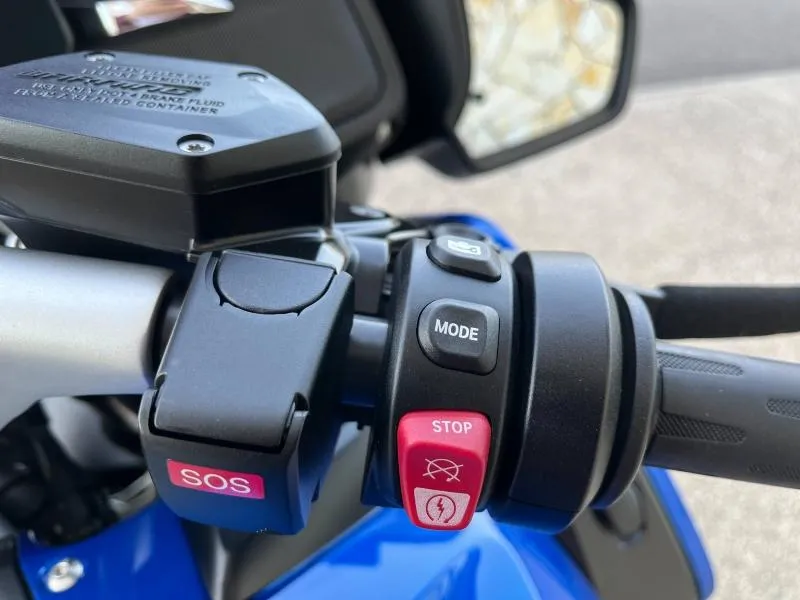 BMW 1250 RT AVEC AKRAPOVIC