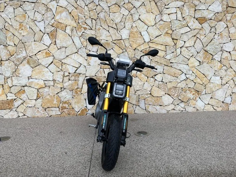 BMW CE02 full pack + sacoche.