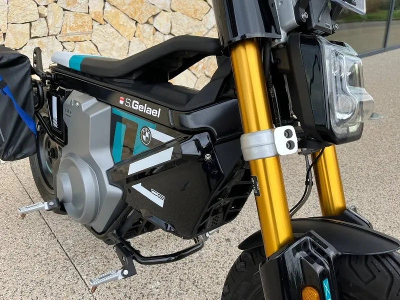 BMW CE02 full pack + sacoche.