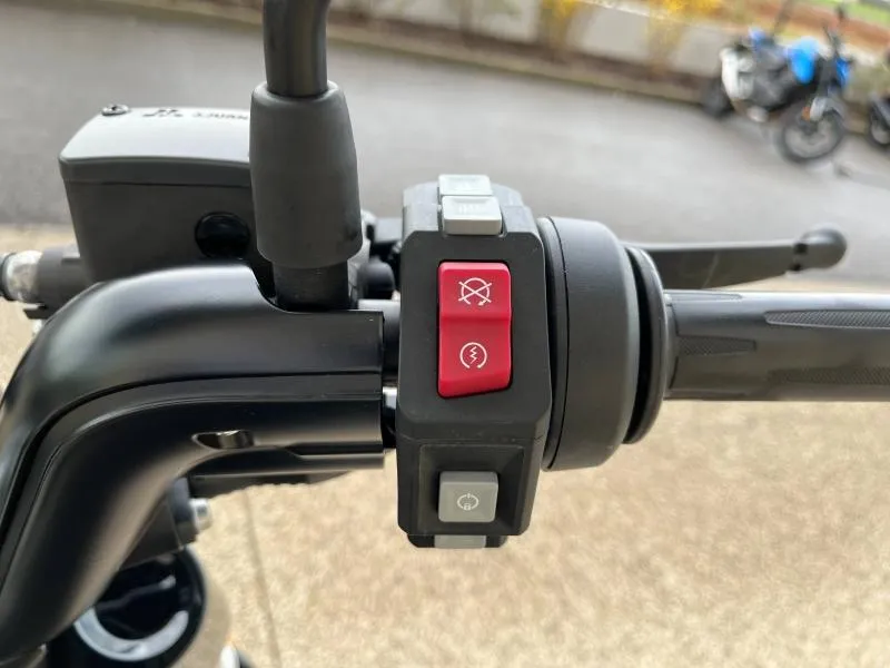 BMW CE02 full pack + sacoche.