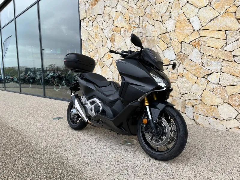 HONDA 750 Forza 2023 + option