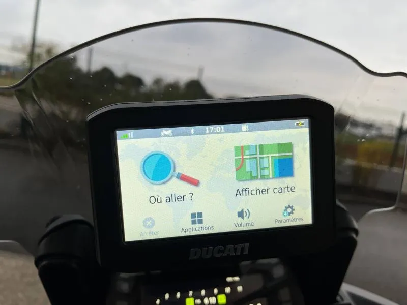 DUCATI V2 937 Pack Touring + options