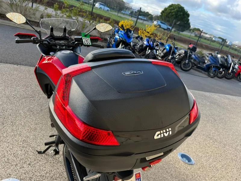 YAMAHA 7 700 2022 version 74cv