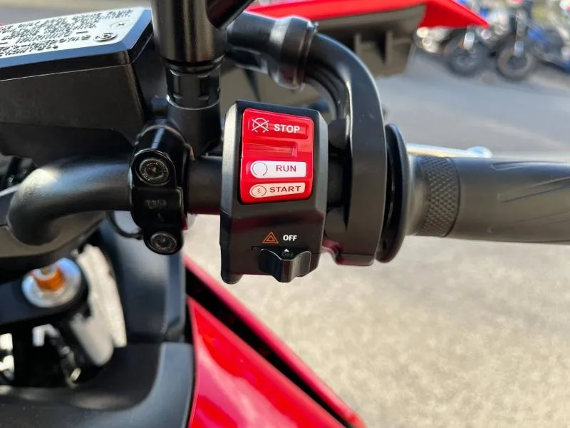 YAMAHA 7 700 2022 version 74cv