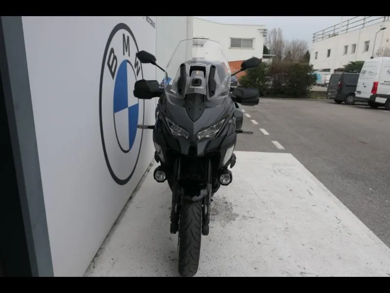 KAWASAKI 1000 Grand Tourer + Akrapovic